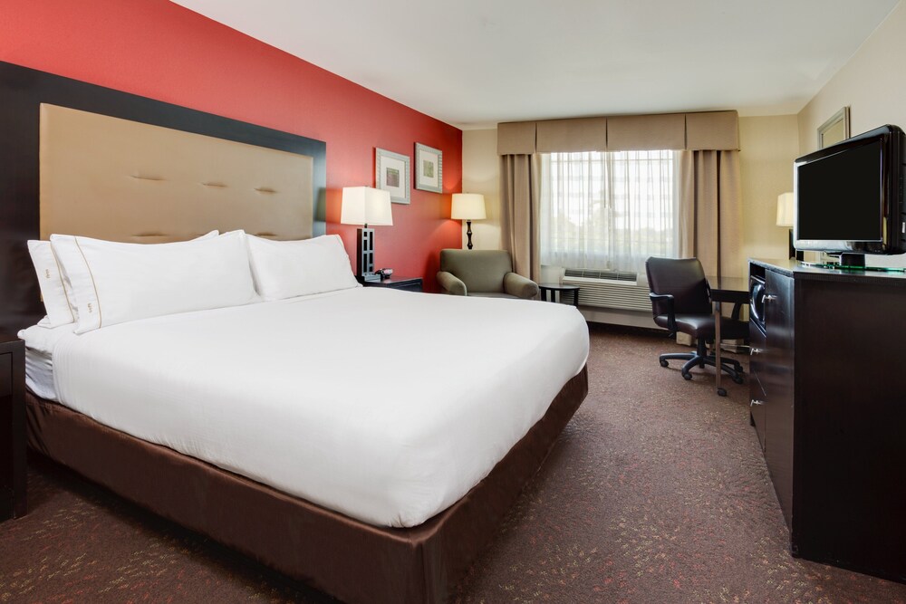 Holiday Inn Express Harvey-Marrero, an IHG Hotel