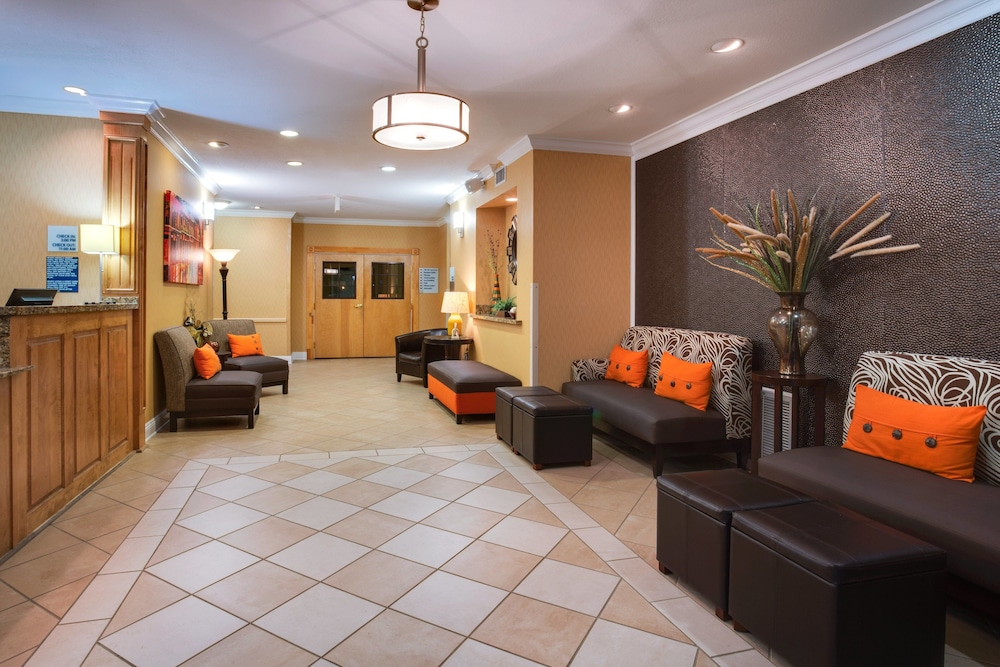 Holiday Inn Express Harvey-Marrero, an IHG Hotel