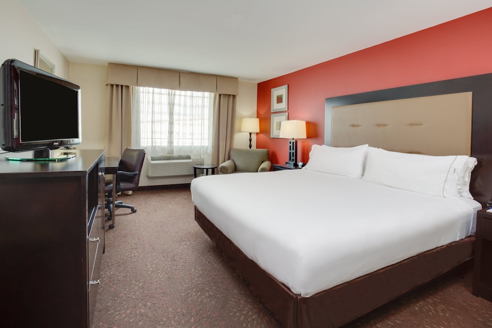 Holiday Inn Express Harvey-Marrero, an IHG Hotel