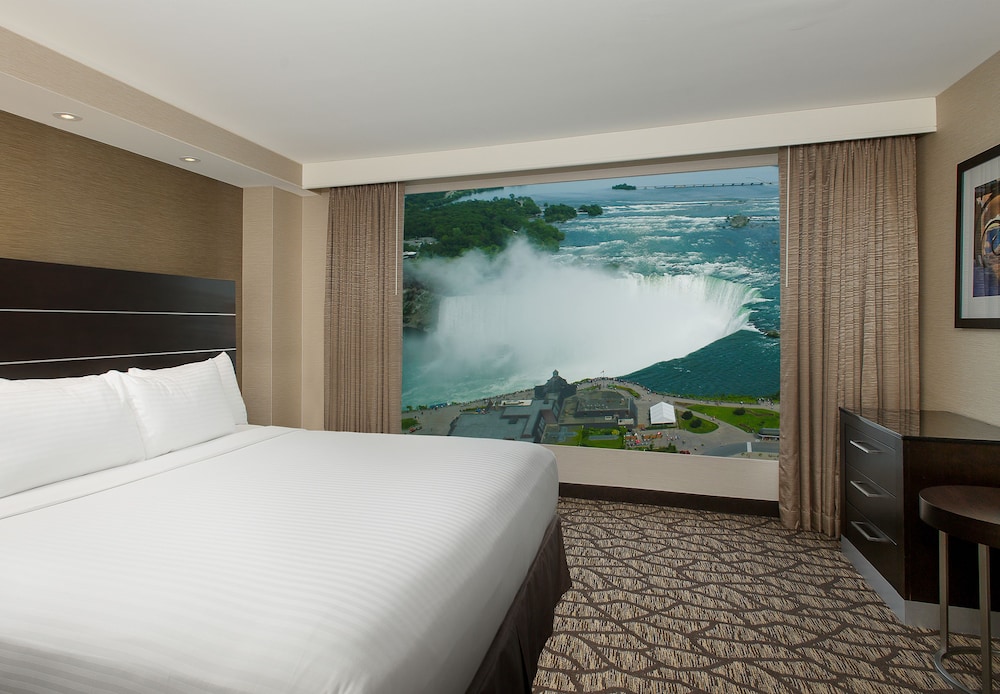 Embassy Suites by Hilton Niagara Falls Fallsview: 2019 Room Prices $105