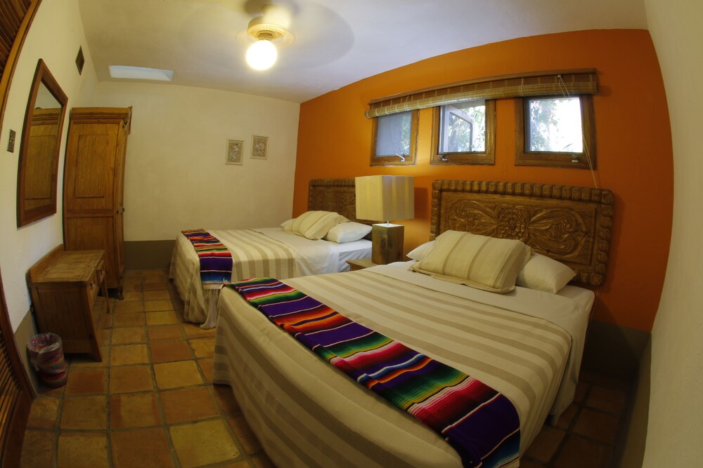 Room, Villas El Rancho