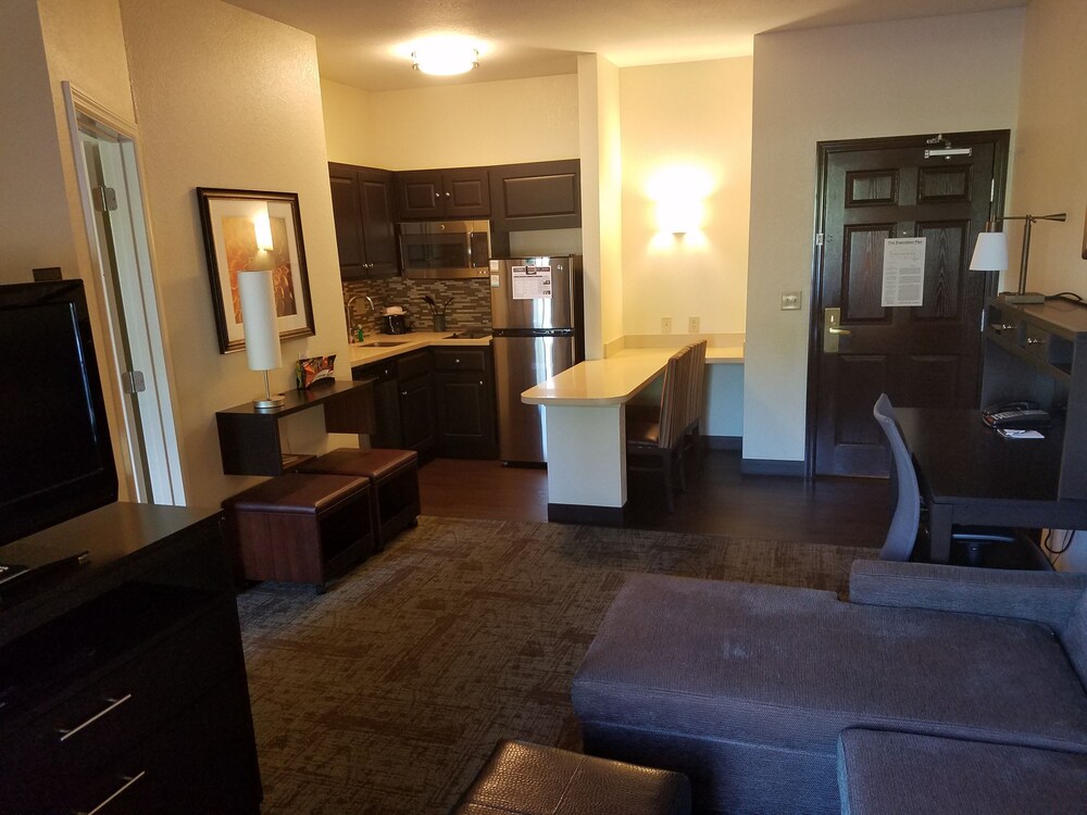 Staybridge Suites Cincinnati North, an IHG Hotel