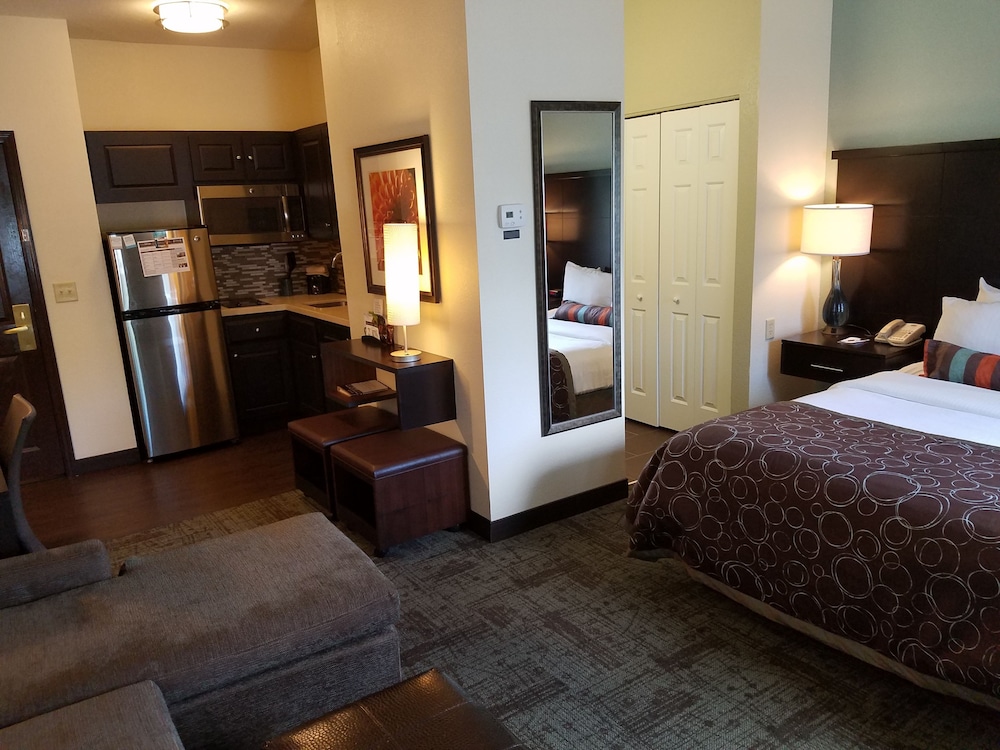 Staybridge Suites Cincinnati North, an IHG Hotel