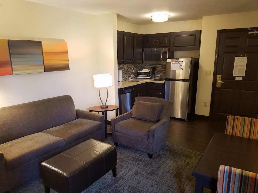 Staybridge Suites Cincinnati North, an IHG Hotel