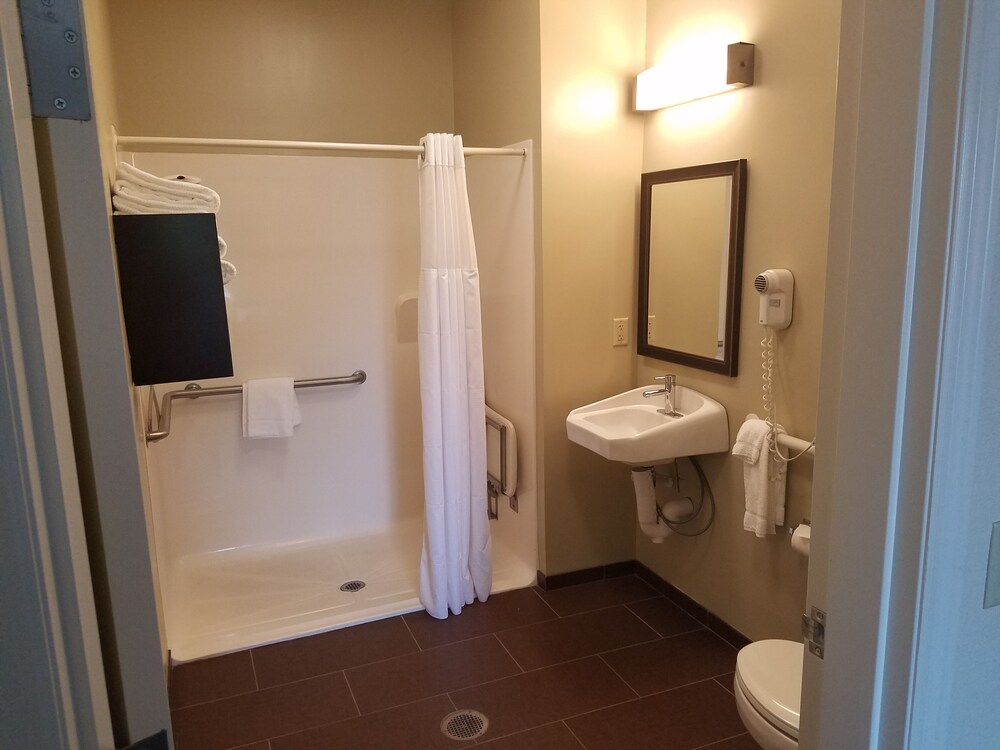 Staybridge Suites Cincinnati North, an IHG Hotel