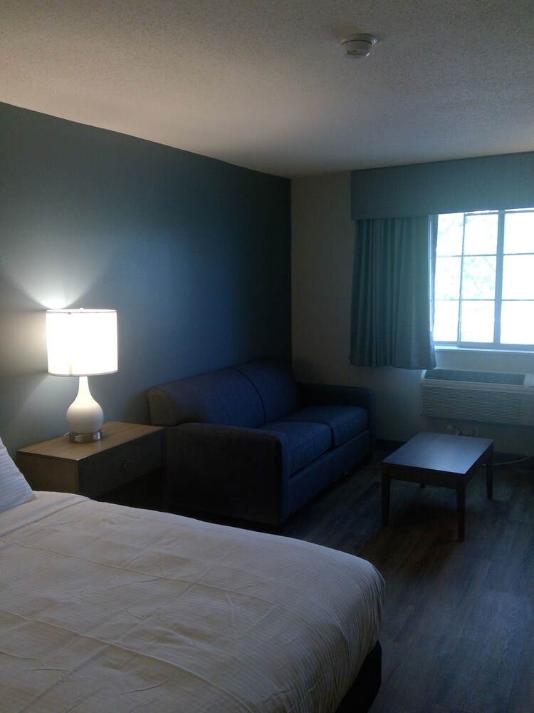 SureStay Plus Hotel by Best Western Highland Poughkeepsie