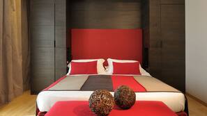 1 chambre, literie de qualité supérieure, couette en duvet d'oie