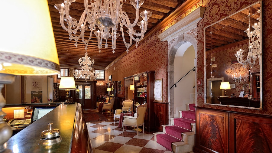 Duodo Palace Hotel