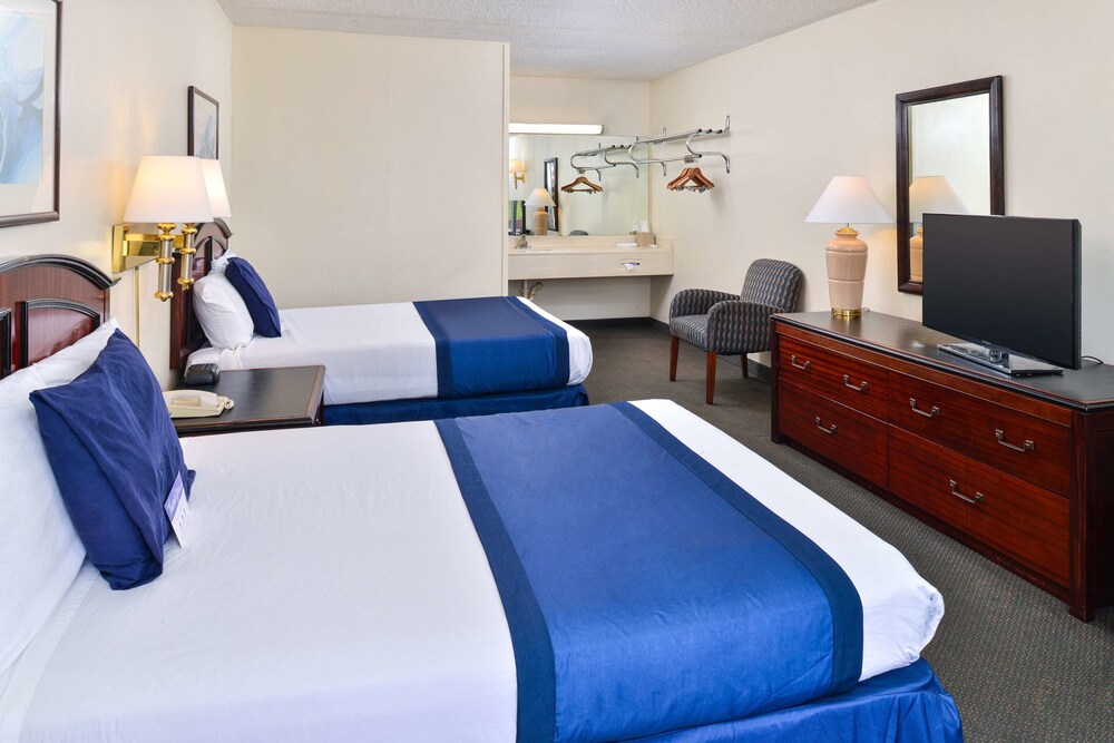 Castle Inn & Suites Anadarko in Anadarko Best Rates & Deals on Orbitz