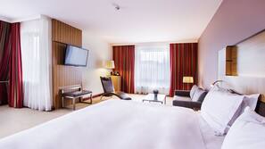 Down comforters, minibar, in-room safe, desk