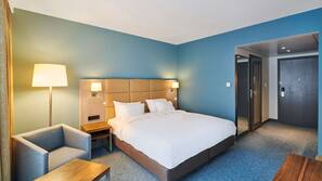 Down comforters, minibar, in-room safe, desk
