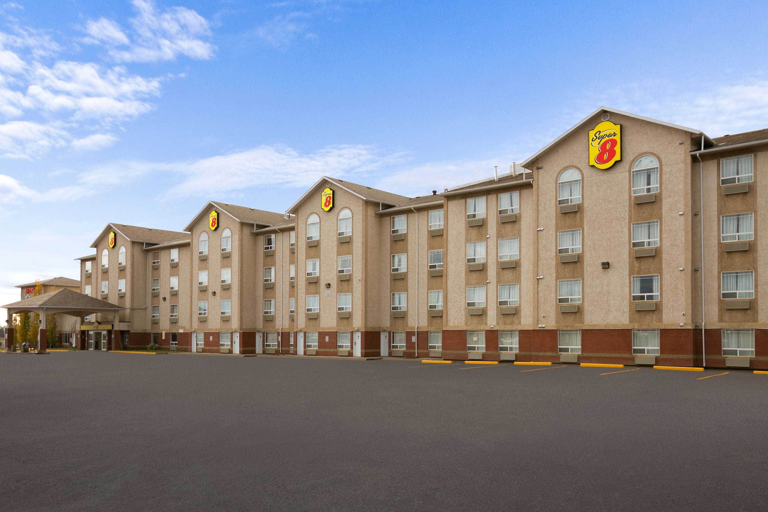 Super 8 by Wyndham Fort Nelson BC in Fort Nelson in Fort Nelson, Canada