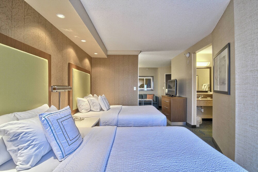 SpringHill Suites Detroit Southfield