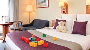 In-room safe, desk, soundproofing, iron/ironing board