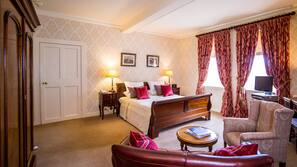 Egyptian cotton sheets, premium bedding, free WiFi