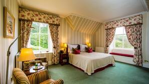 Egyptian cotton sheets, premium bedding, free WiFi