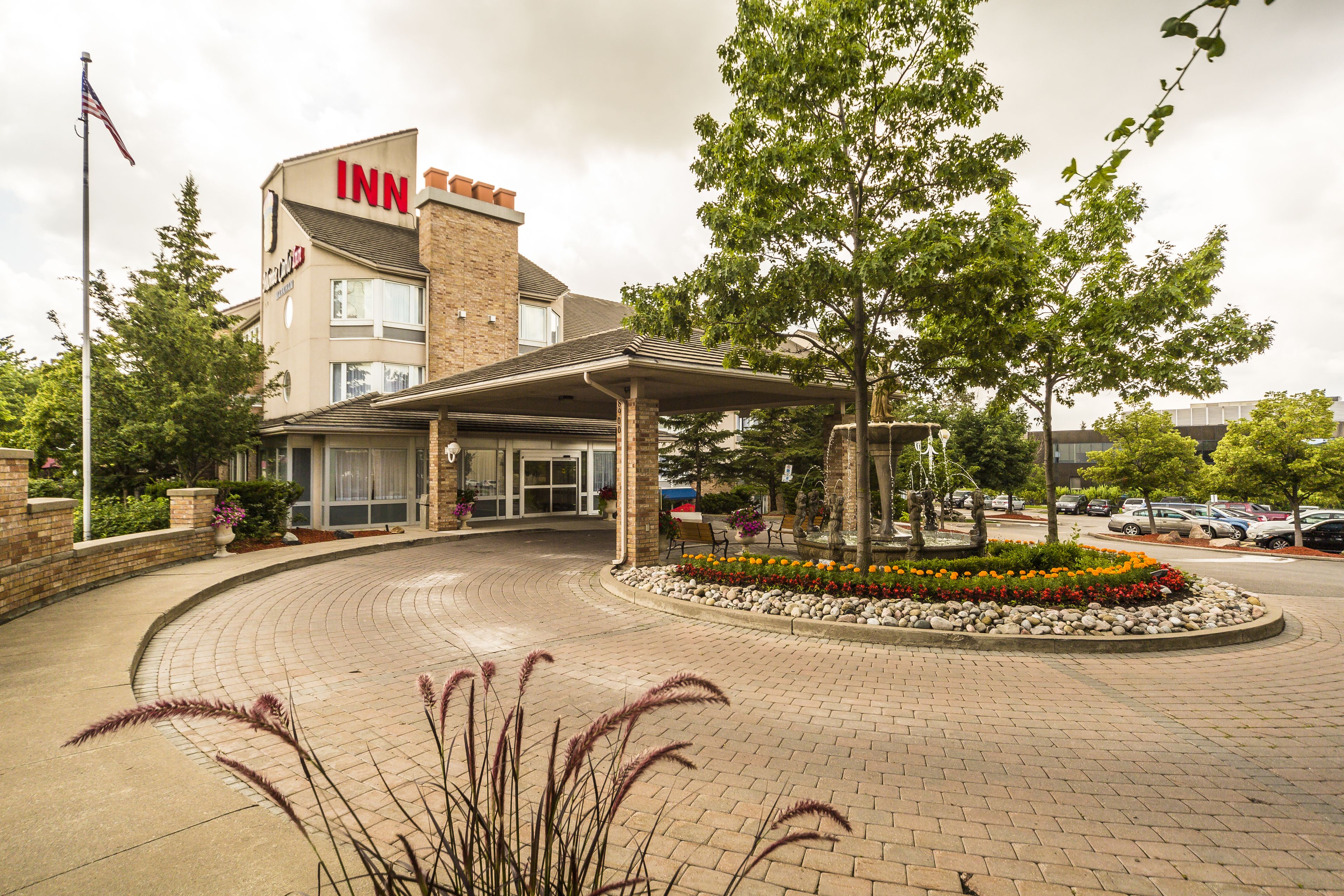 Monte Carlo Inn Toronto - Markham: 2020 Pictures, Reviews, Prices