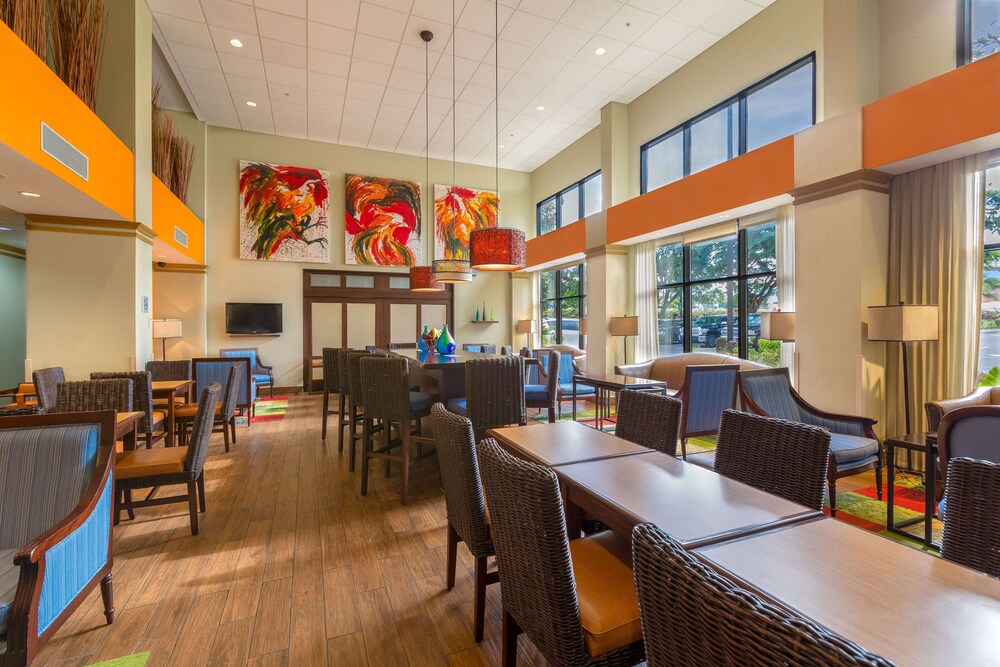 Hampton Inn Suites By Hilton San Jose Airport San Jose Cri Best Price Guarantee Lastminute