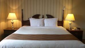 Desk, iron/ironing board, rollaway beds, free WiFi