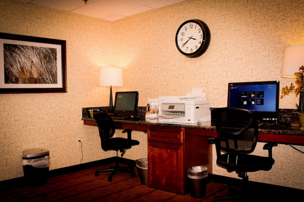 Business center, Best Western Plus Arrowhead Hotel