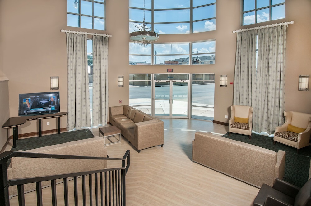 Lobby, Holiday Inn Express San Antonio Rivercenter Area, an IHG Hotel