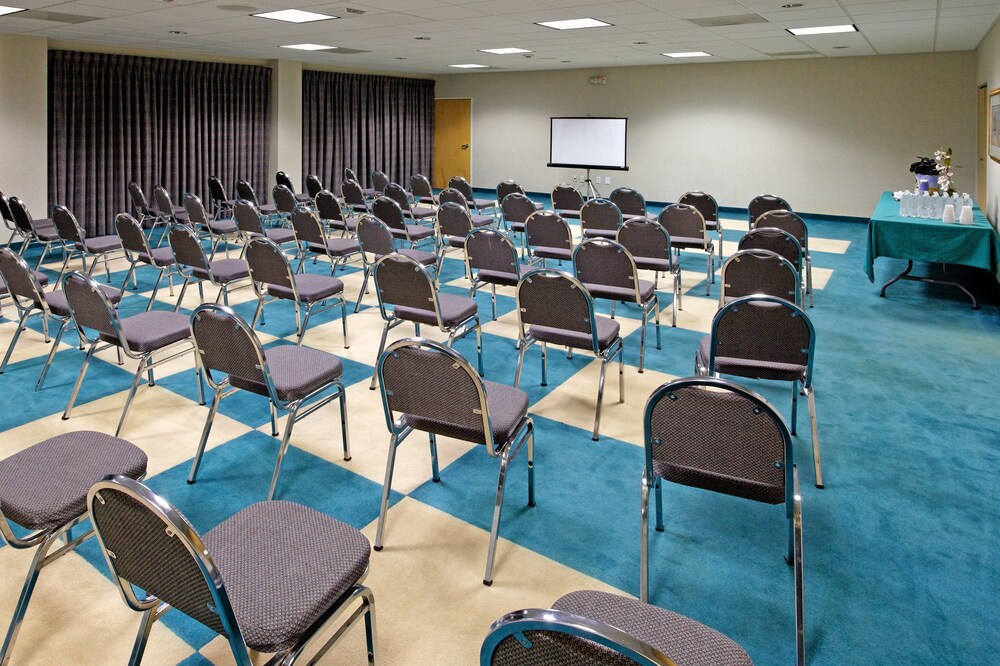 Meeting facility, Holiday Inn Express San Antonio Rivercenter Area, an IHG Hotel