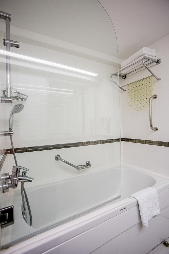 Holiday Inn İstanbul City, Bir IHG Oteli