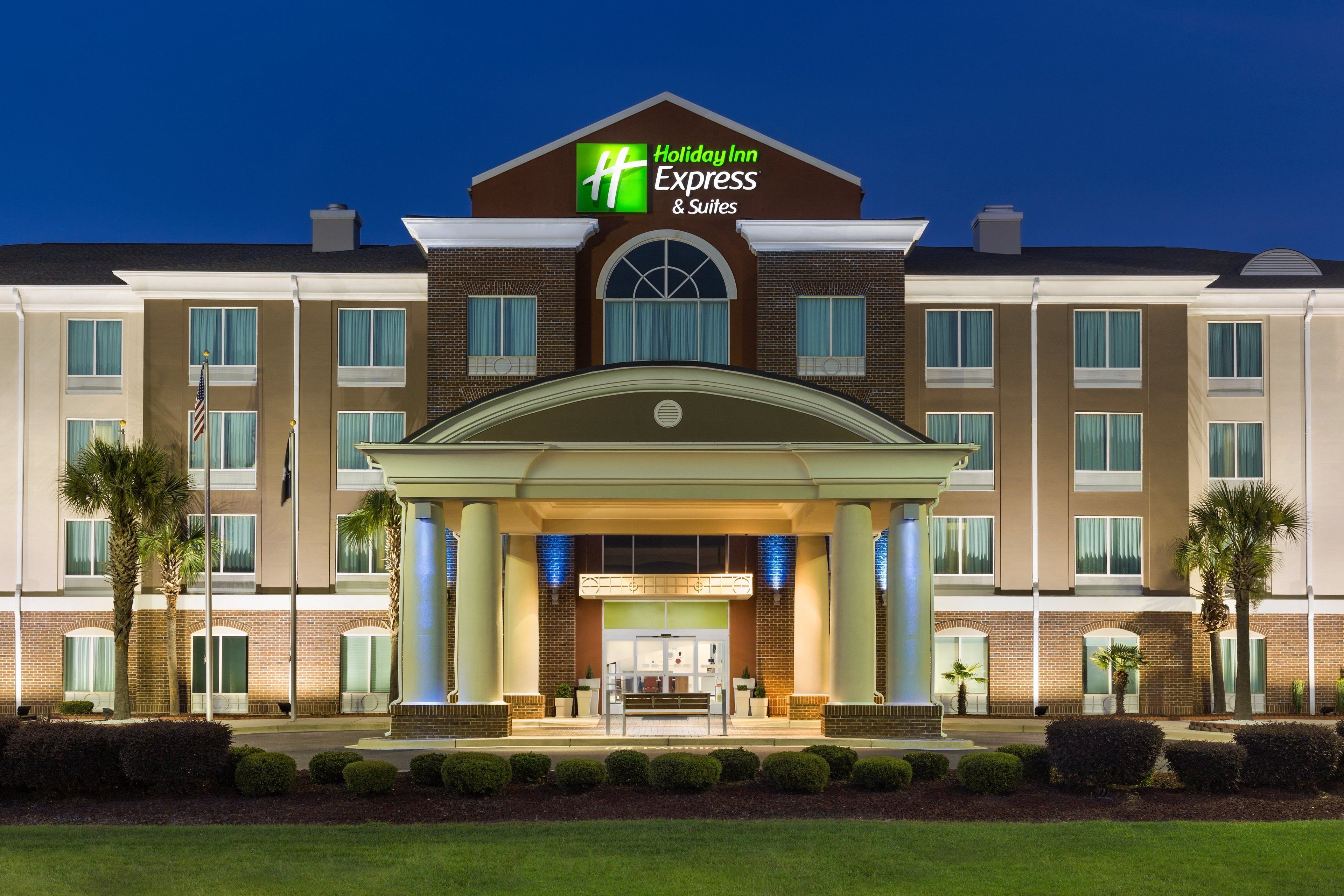 Holiday Inn Express Hotel Suites Florence I 95 At Hwy 327 In Florence Sc Expedia