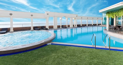 Ramada Plaza Jeju Ocean Front