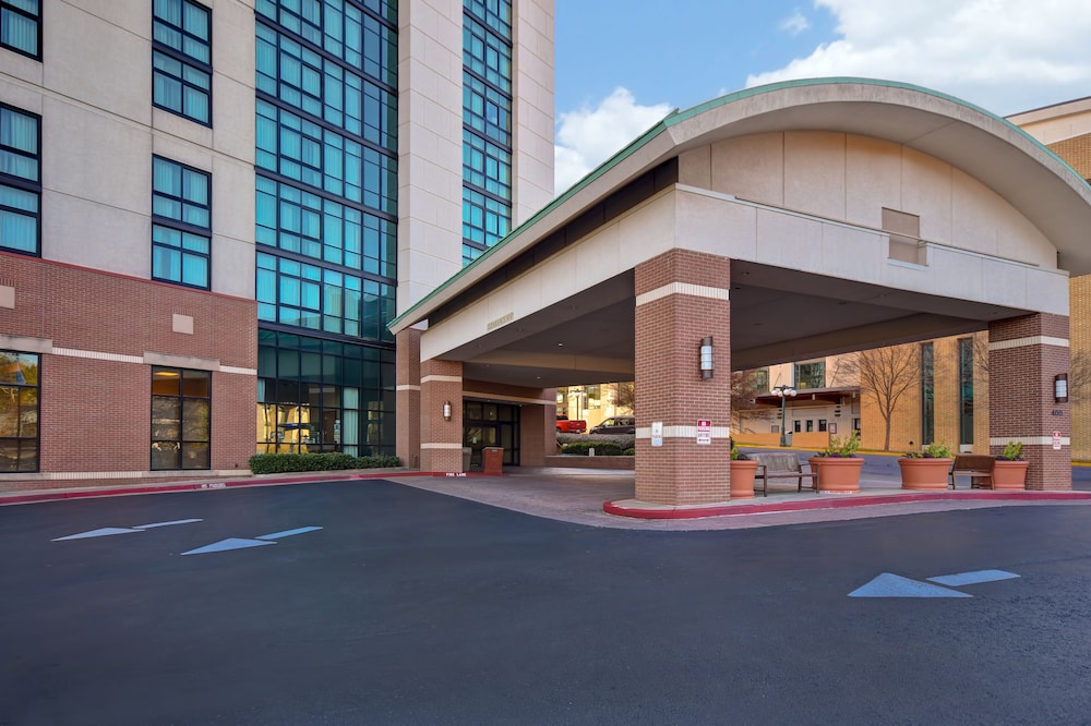 Embassy Suites by Hilton Hot Springs Hotel & Spa in Hot Springs Best