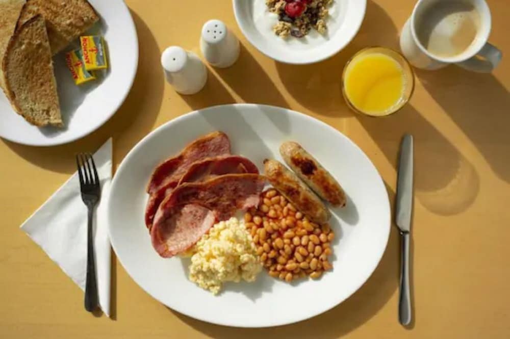 Breakfast meal, Holiday Inn Express London - Park Royal, an IHG Hotel