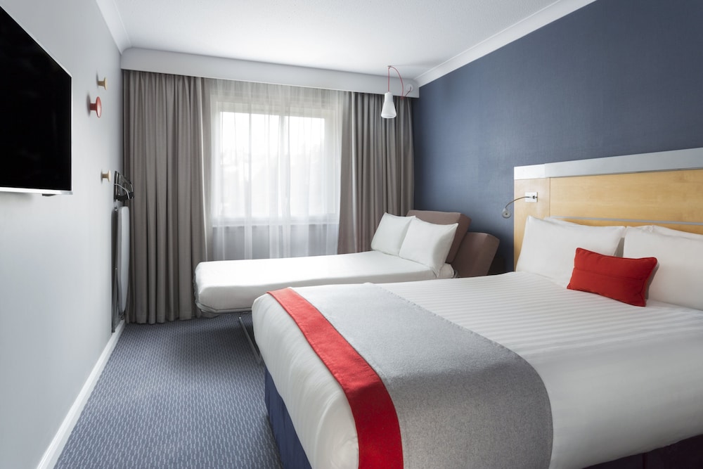 Holiday Inn Express London - Park Royal, an IHG Hotel