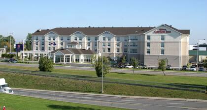 Hilton Garden Inn Montreal Airport