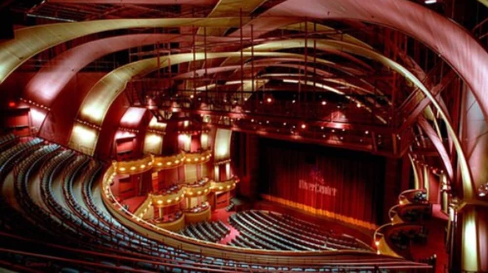 Hotels with Hot Tub/Jacuzzi in Room in Columbus from 17/night