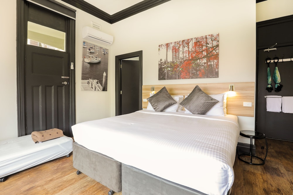 Glenferrie Lodge