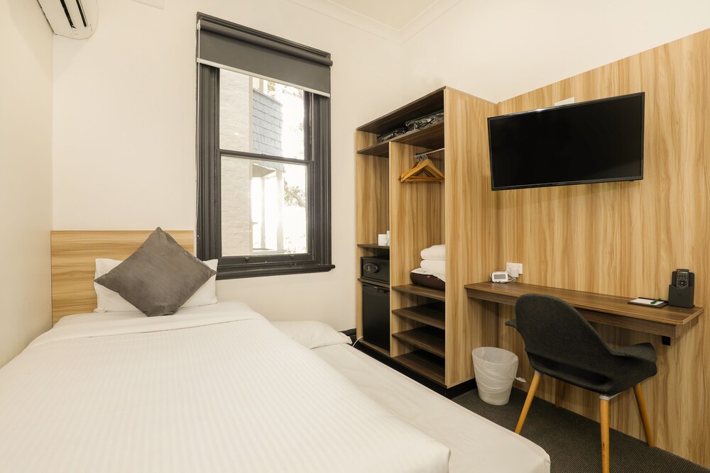 Glenferrie Lodge