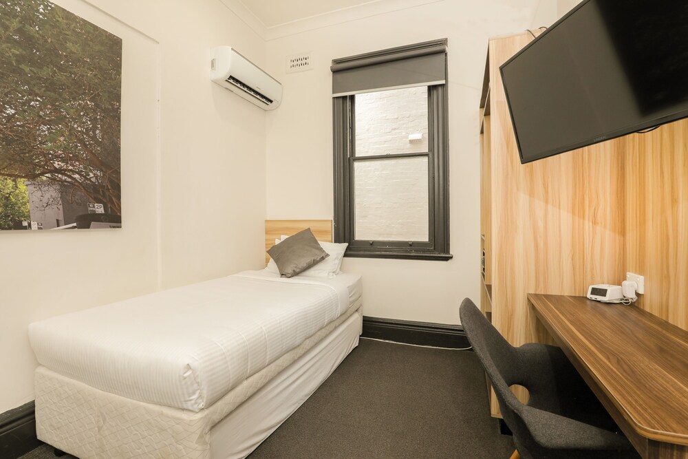 Glenferrie Lodge