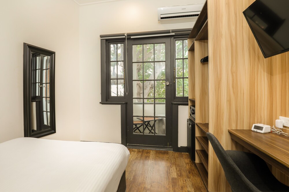 Glenferrie Lodge