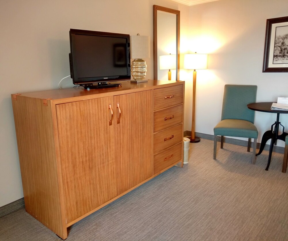 Room amenity, 456 Embarcadero Inn & Suites