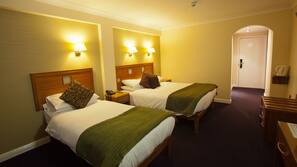 In-room safe, desk, iron/ironing board, free WiFi