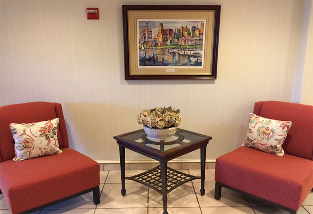 Lobby, Holiday Inn Express Hotel & Suites Buffalo-Airport, an IHG Hotel