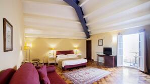 Premium bedding, free minibar items, in-room safe, desk