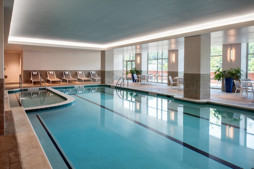 Morgantown Marriott at Waterfront Place
