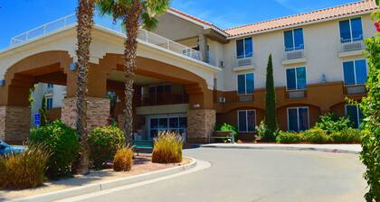 Holiday Inn Express Calexico, an IHG Hotel