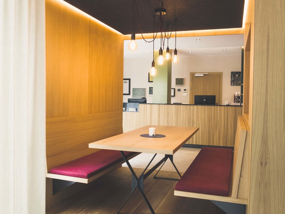 Foto - Flora Hotel & Suites