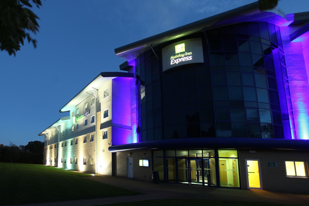 Lobby, Holiday Inn Express Southampton M27 Jct7, an IHG Hotel