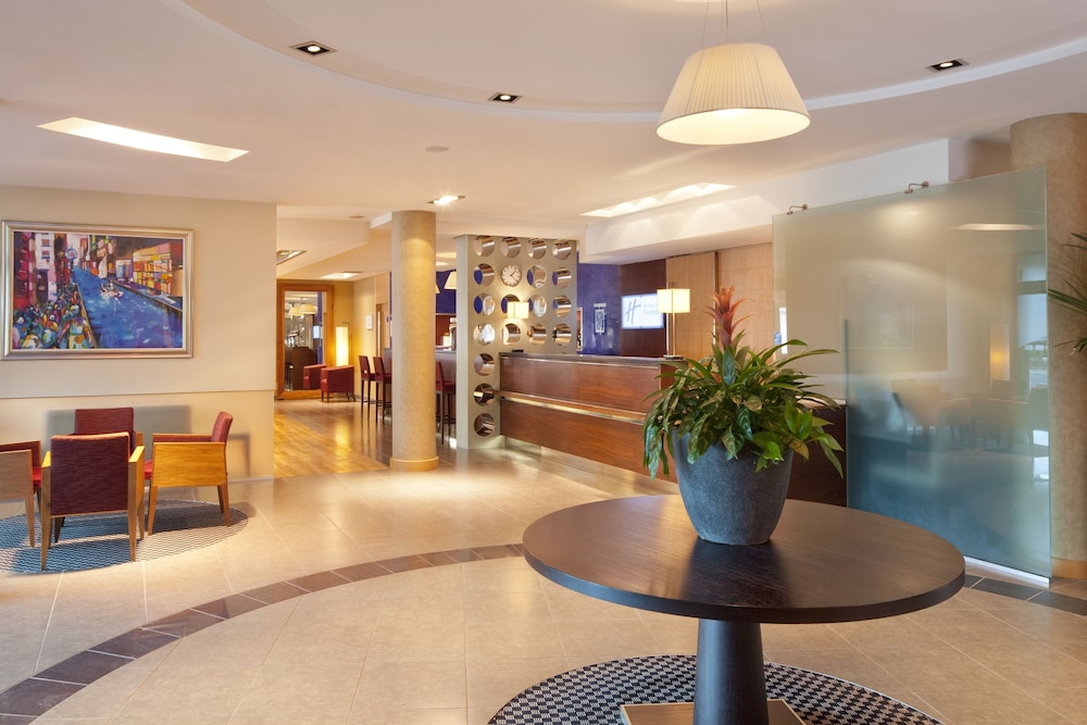 Lobby, Holiday Inn Express Southampton M27 Jct7, an IHG Hotel