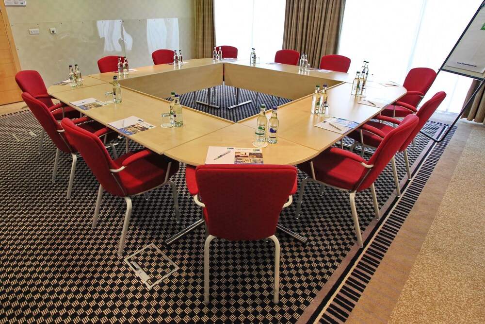 Meeting facility, Holiday Inn Express Southampton M27 Jct7, an IHG Hotel