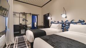 Iron/ironing board, free WiFi, linens