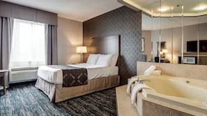 Premium bedding, down duvet, in-room safe, desk